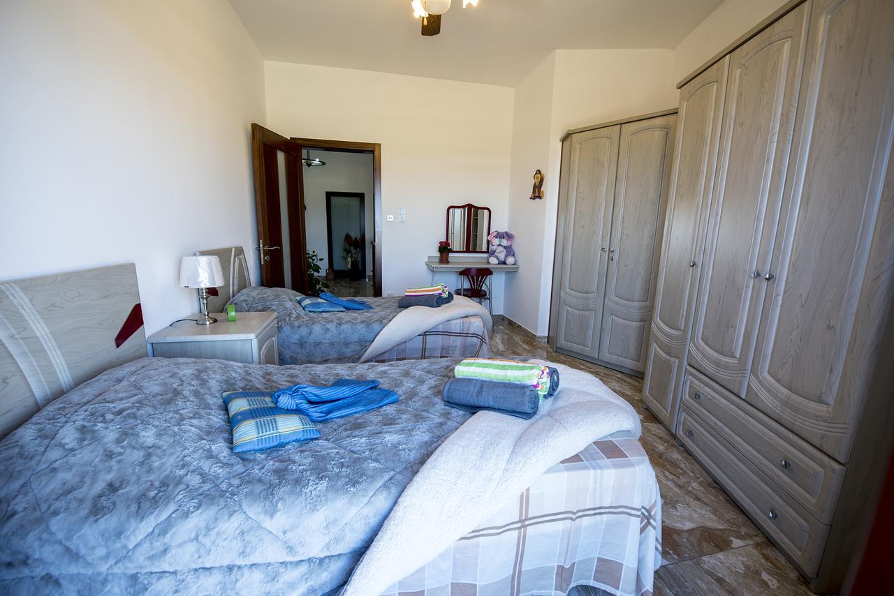 South Olives Holiday home